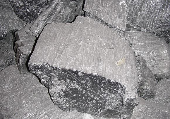 Mullit wird häufig in der metallurgischen Industrie verwendet
